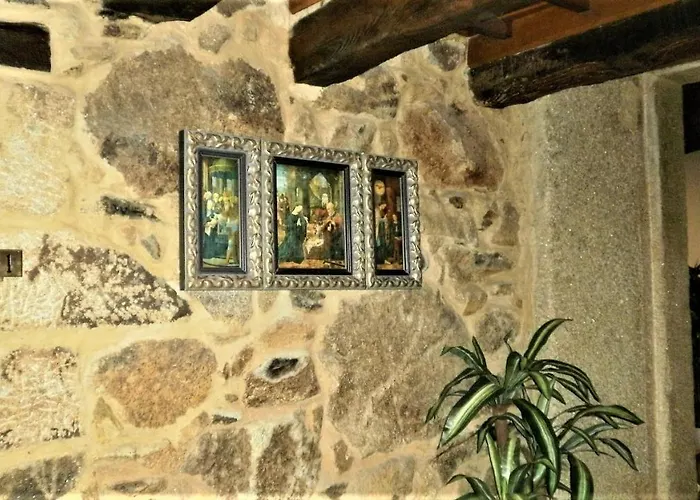 Casa De Somoza Melide