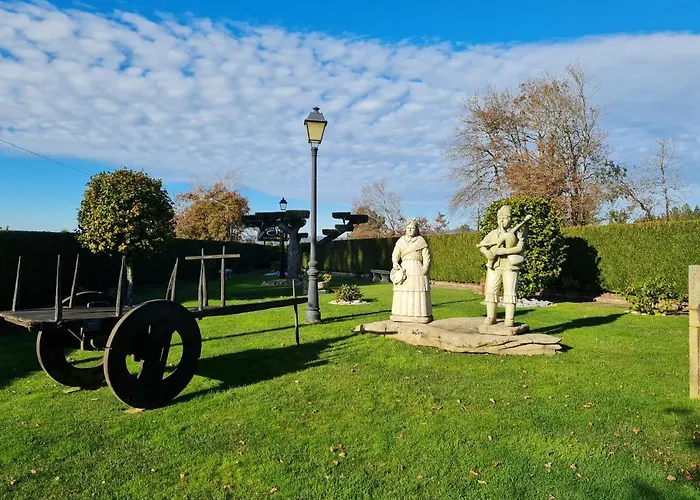 Casa De Somoza * Melide