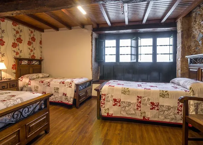 Casa De Somoza Melide